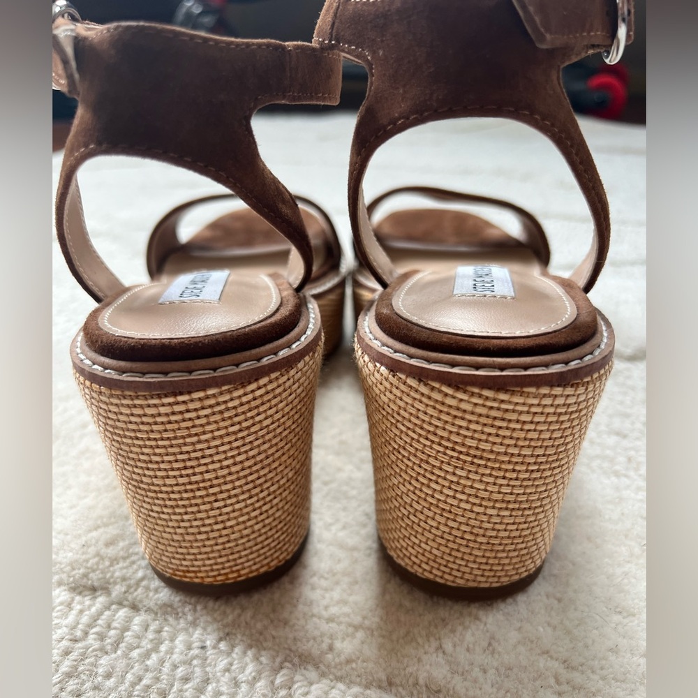 Steve Madden Women’s Composed Raffia Wedge Platform Sandals - Picture 4 of 6